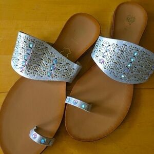 Sparkly Silver Toe Thong Sandals, Rhinestone Bling, Size 8